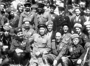 Группа командиров Сумского партизанского соединения