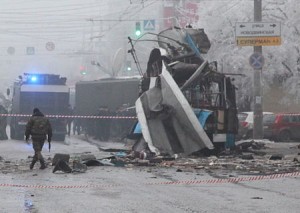 Trolleybus_torn_to_pieces_by_the_explosion_in_Volgograd.jpeg